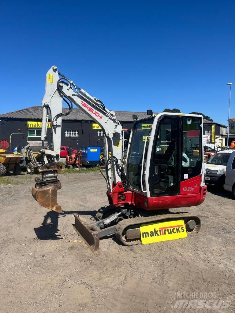 Takeuchi TB230 小型挖土機/掘鑿機<7t(小型挖掘機)