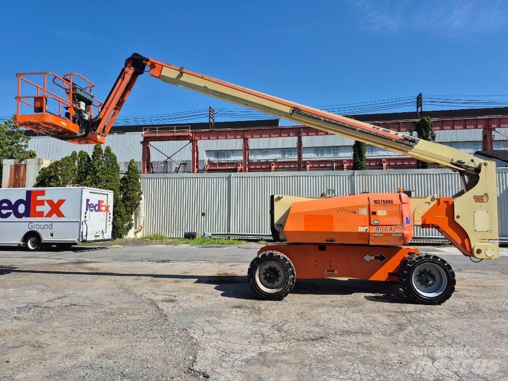 JLG 800 AJ 曲臂高空作業車