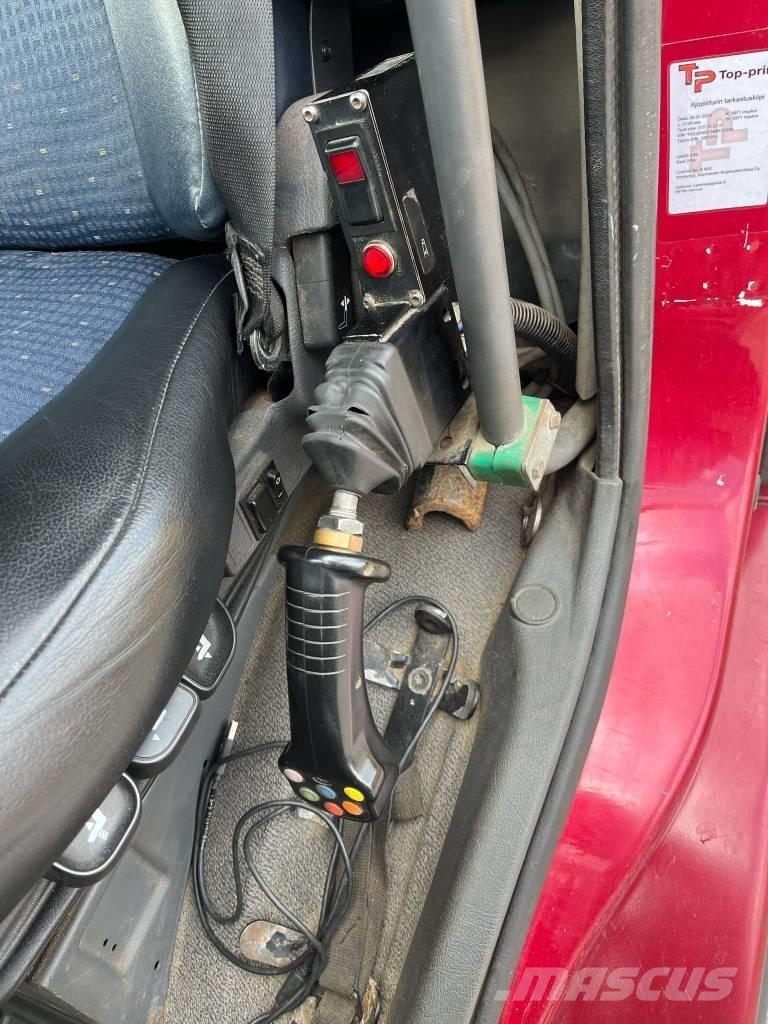 Volvo FM 480 6x2 吊鉤式起重車