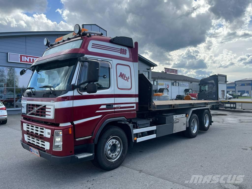 Volvo FM 480 6x2 吊鉤式起重車