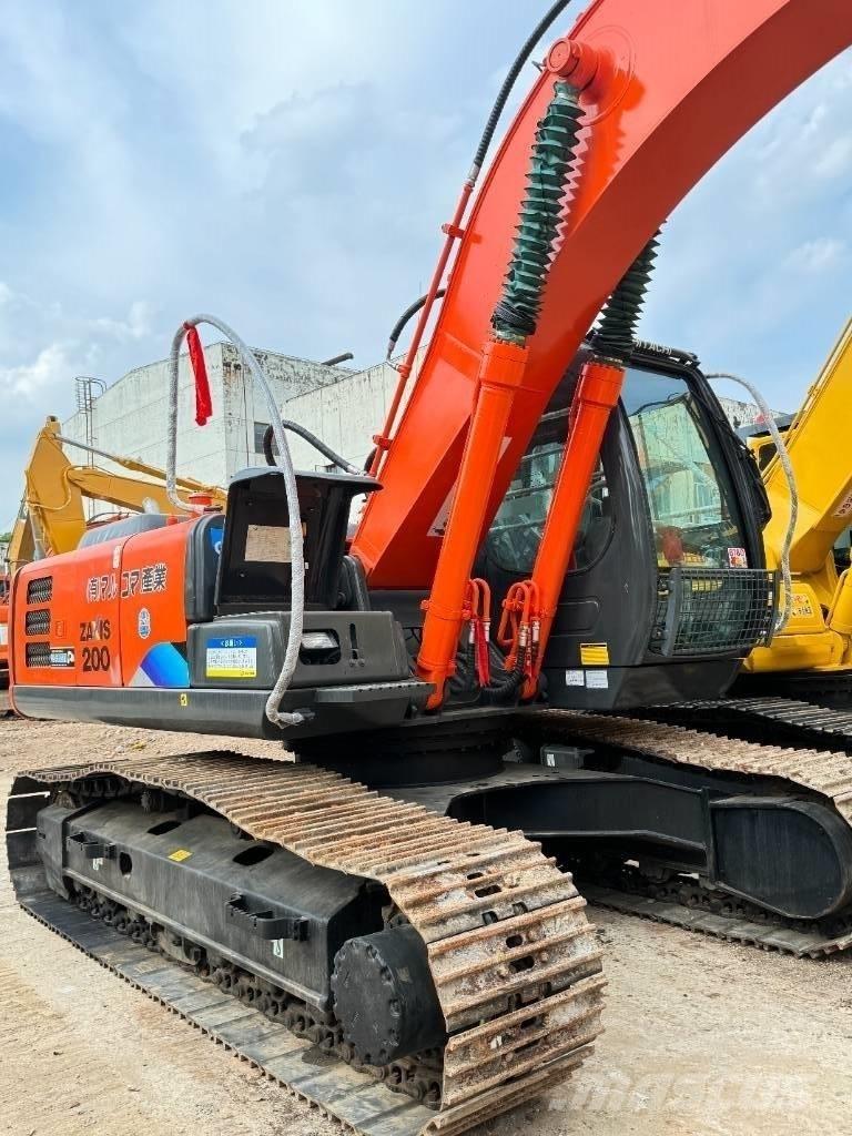 Hitachi ZX 200 履帶式 挖土機/掘鑿機/挖掘機