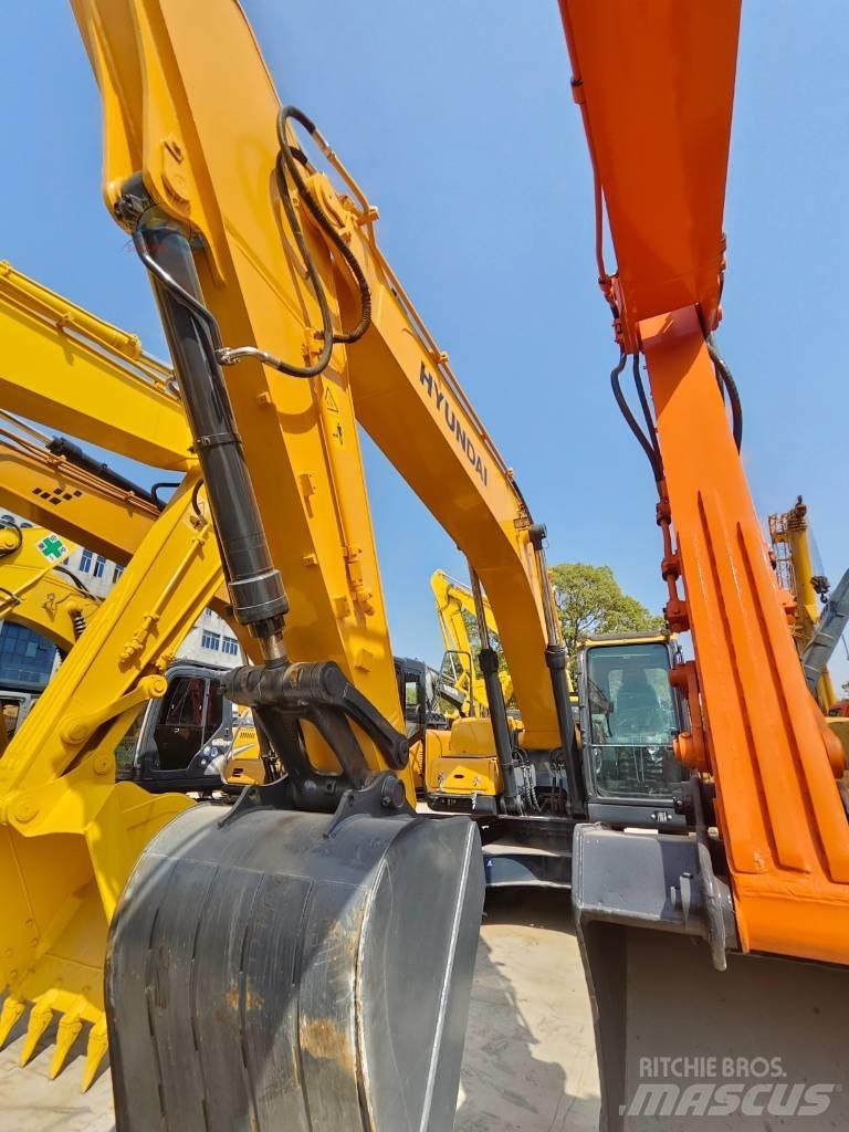 Hyundai R220LC-9S 履帶式 挖土機/掘鑿機/挖掘機