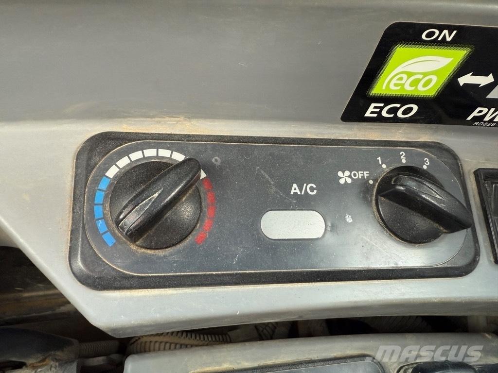 Kubota KX 080 中型挖土機/掘鑿機/挖掘機 7t-12t