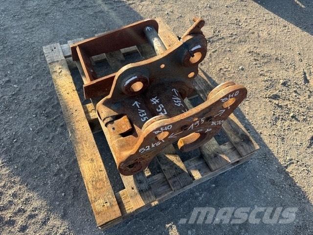 JCB QUICK COUPLERS 快速連結器