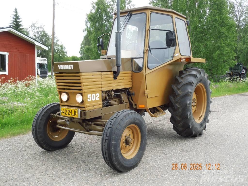 Valmet 502 曳引機