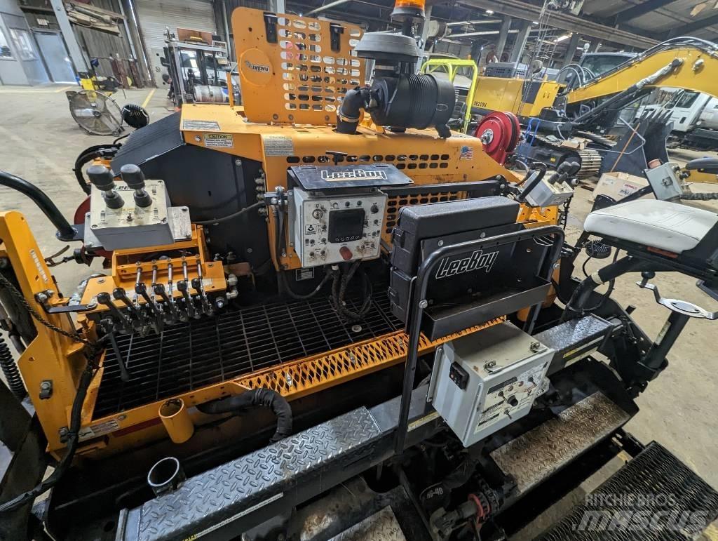 LeeBoy 8510E 瀝青攤舖機/鋪路機