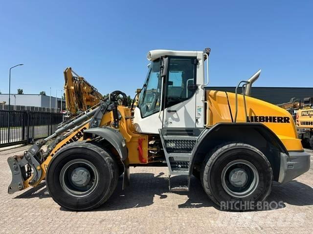 Liebherr L 538 輪胎式裝載機