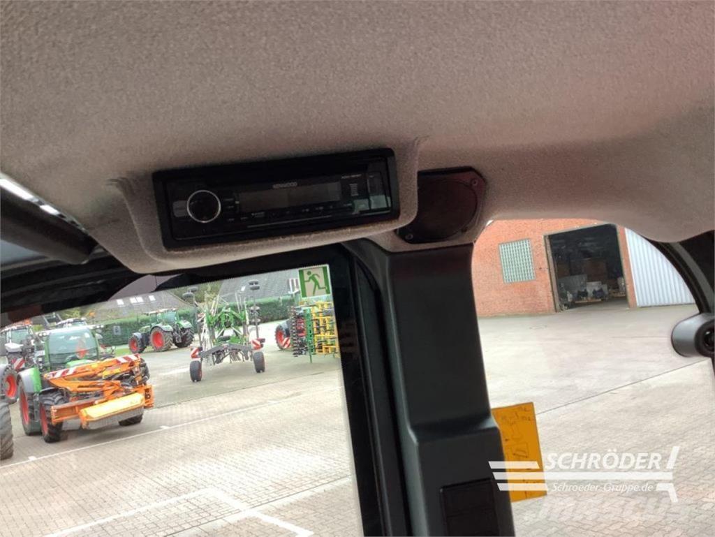 Schäffer 6680 T 輪胎式裝載機