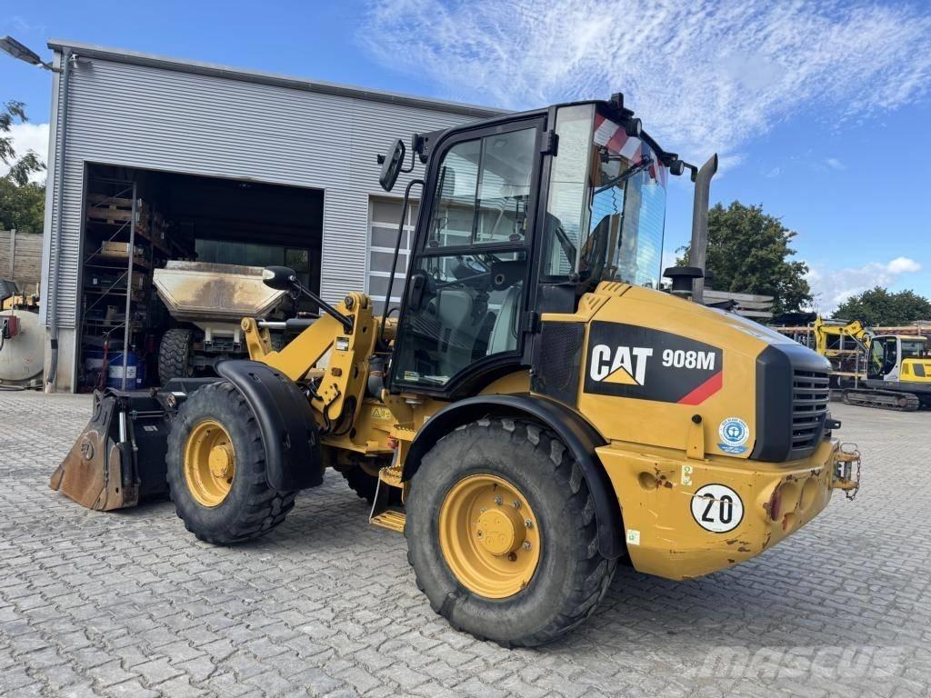 CAT 908M 輪胎式裝載機