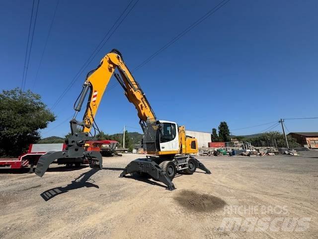 Liebherr LH 24 廢棄物/工業用操作車