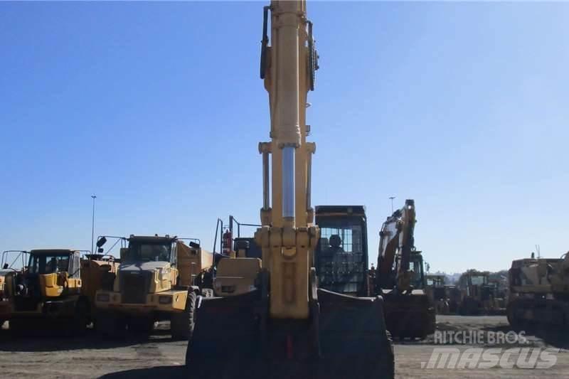 Komatsu PC450LC 小型挖土機/掘鑿機<7t(小型挖掘機)