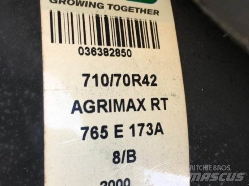 BKT 710/70 R 42 輪胎、車輪和輪圈