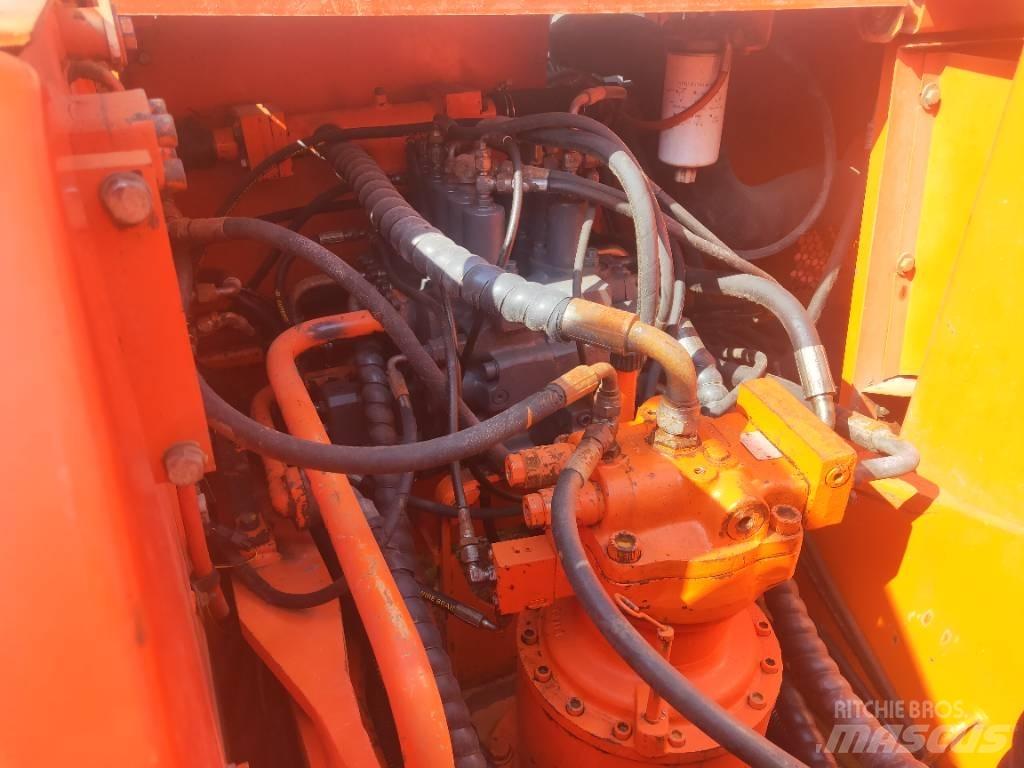 Doosan DH220LC-7 履帶式 挖土機/掘鑿機/挖掘機