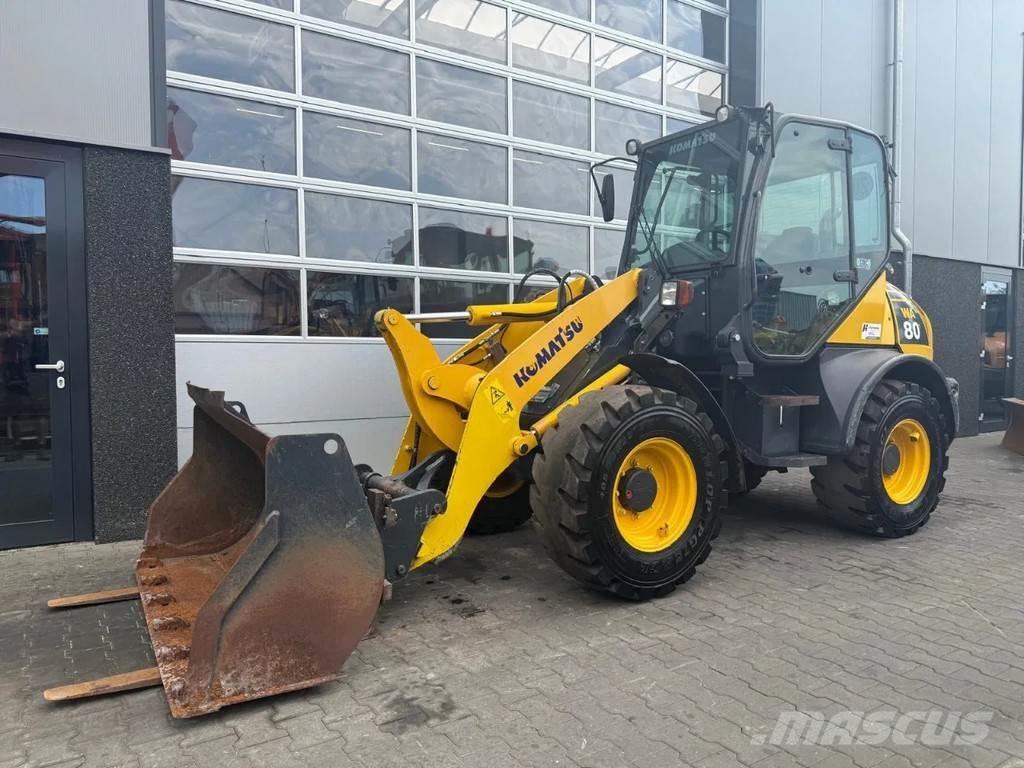 Komatsu WA80-6 輪胎式裝載機