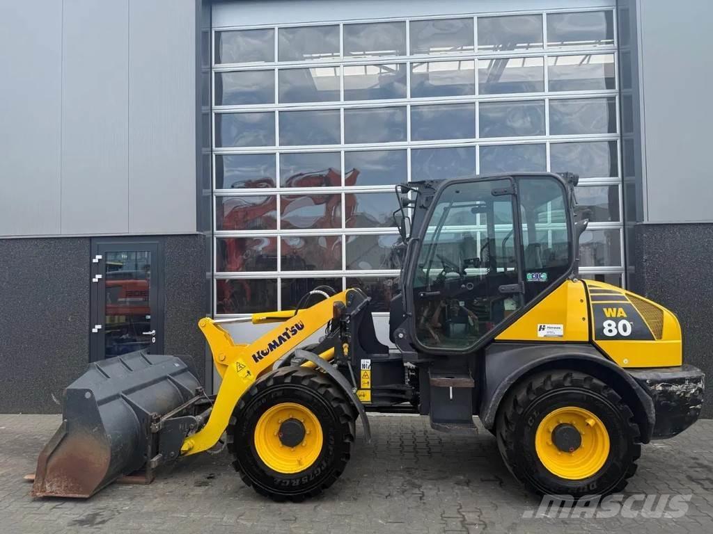 Komatsu WA80-6 輪胎式裝載機
