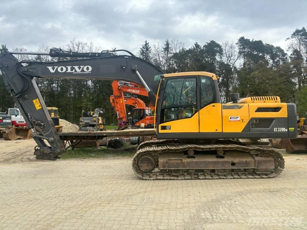 Volvo EC 220 D 履帶式 挖土機/掘鑿機/挖掘機