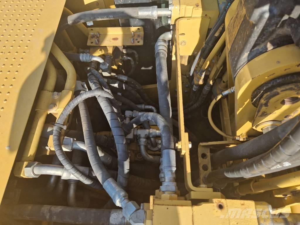 CAT 323D LRR * 2011r. * 履帶式 挖土機/掘鑿機/挖掘機