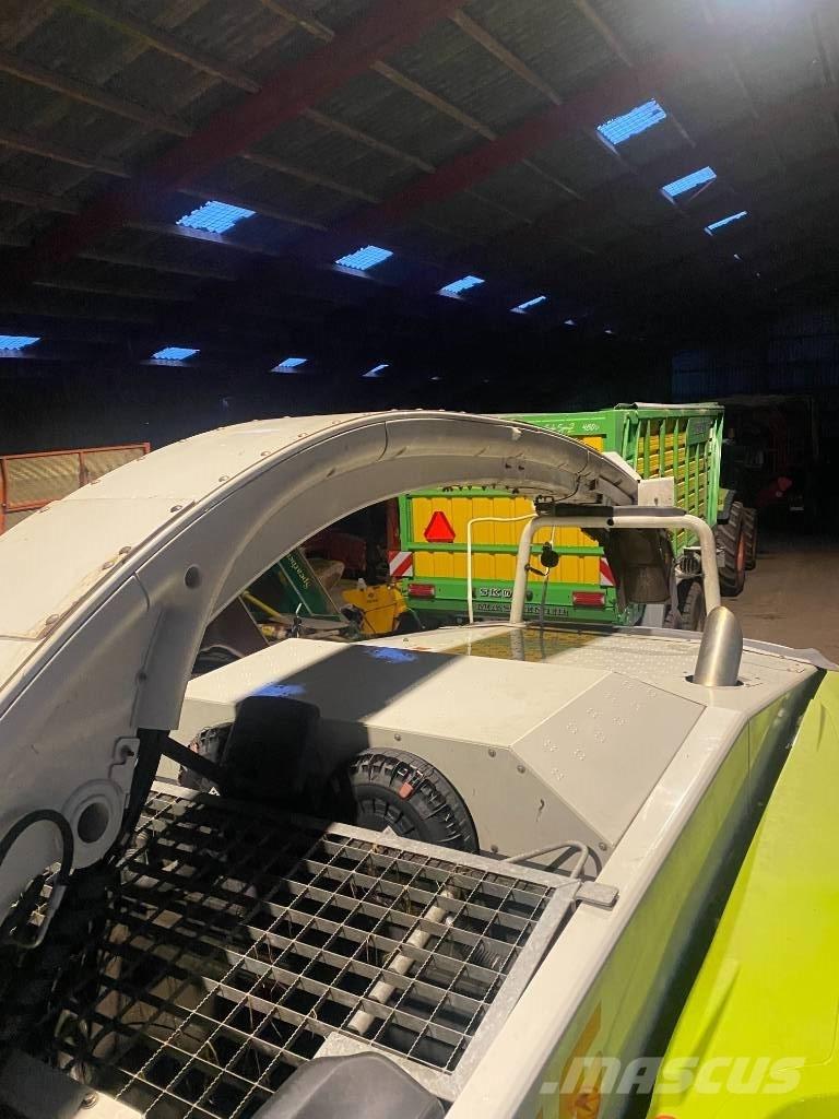 CLAAS Jaguar 960 自走式飼料採集機