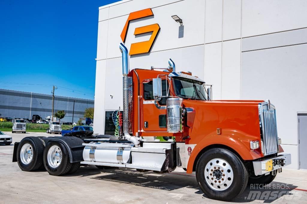 Kenworth W 900 曳引機組件