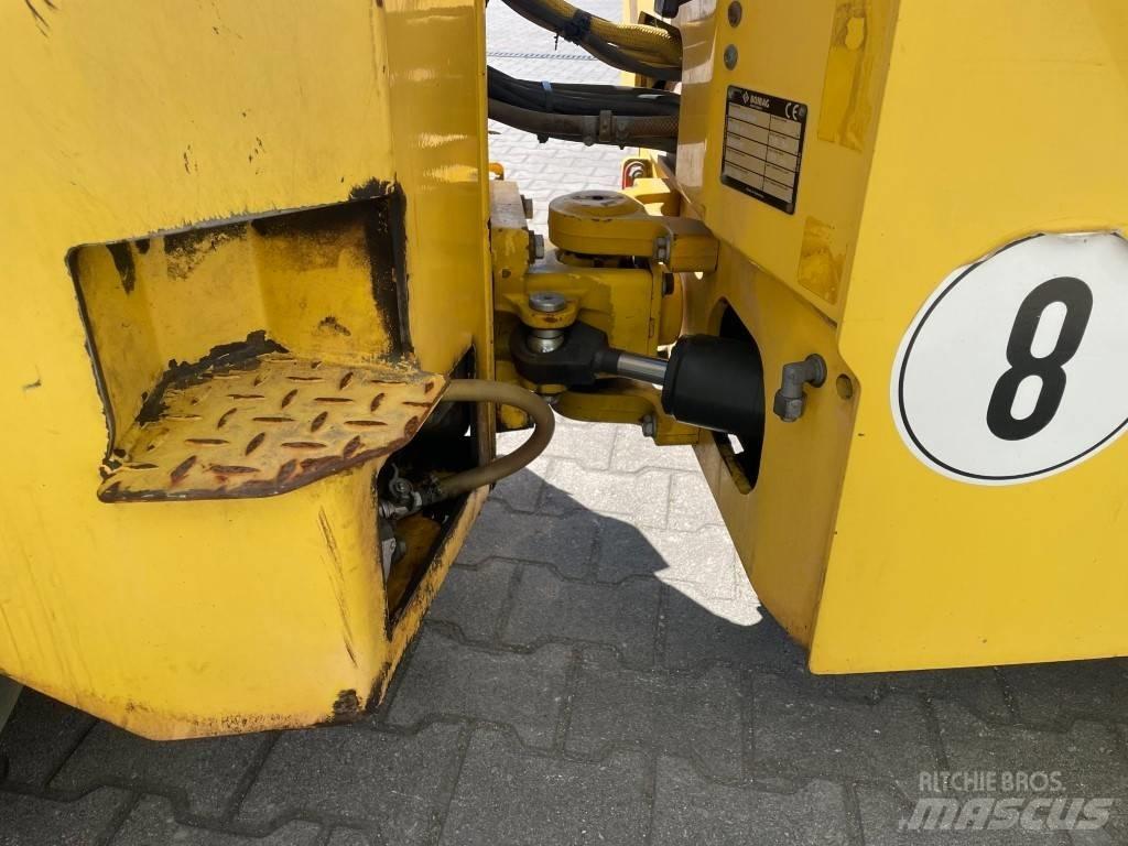 Bomag BW 100 AC-5 複合式滾壓機