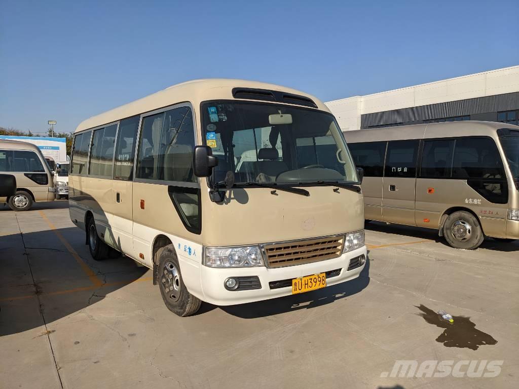Toyota Coaster Bus 迷你巴士
