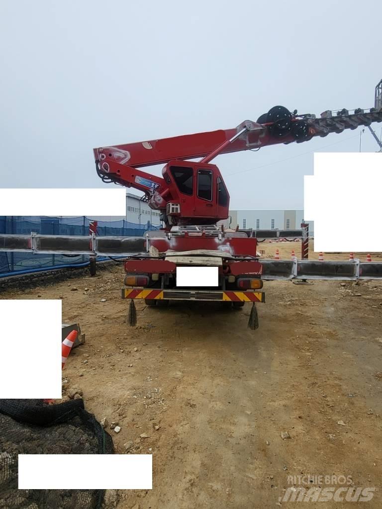 Horyong SKY4504 卡車裝載高空作業車