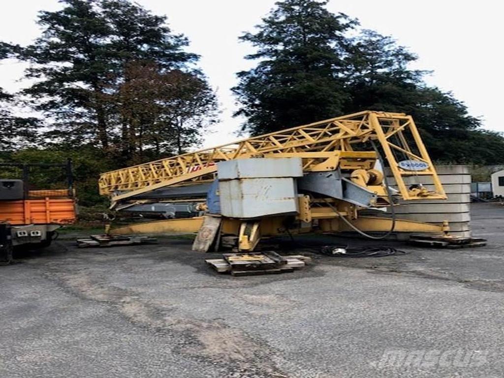 Potain IGO 32 塔式起重機