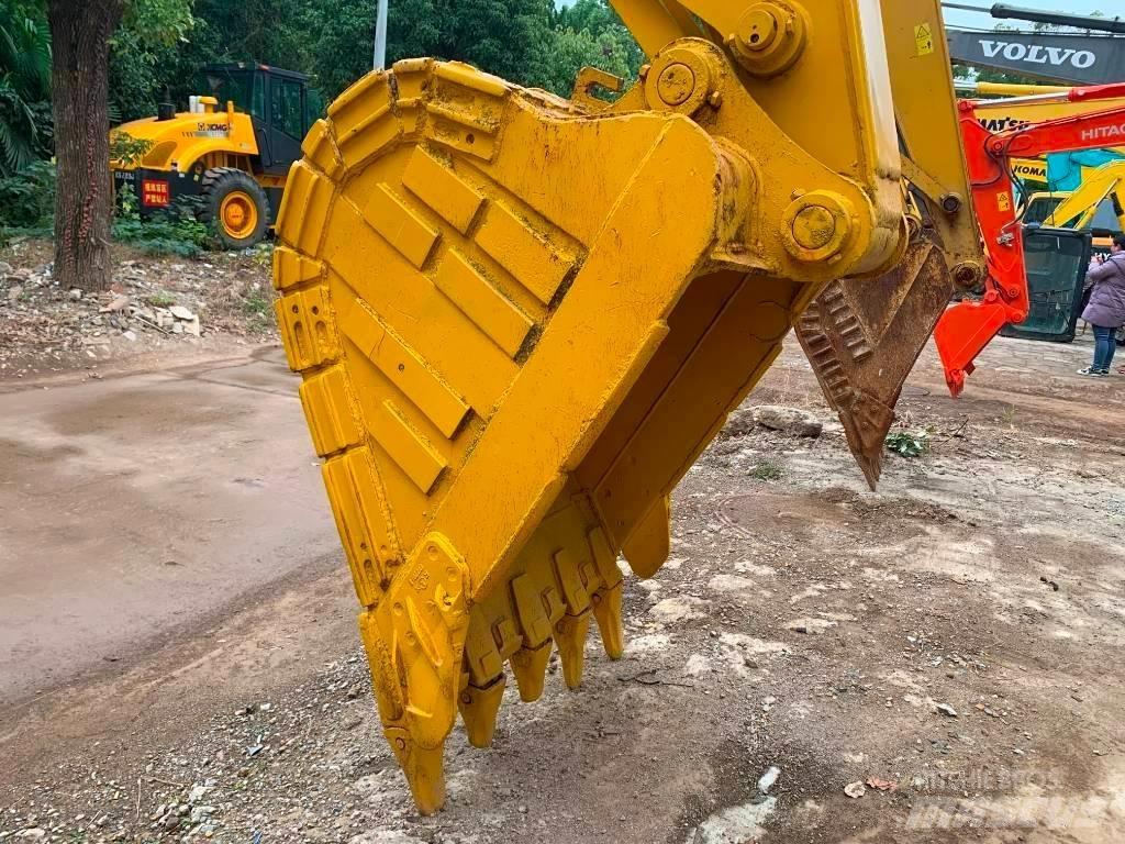 CAT 323 D L 履帶式 挖土機/掘鑿機/挖掘機