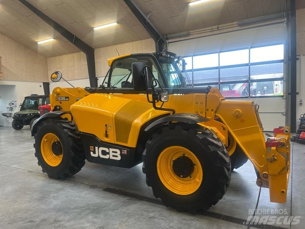 JCB 535-95 伸縮臂操作車