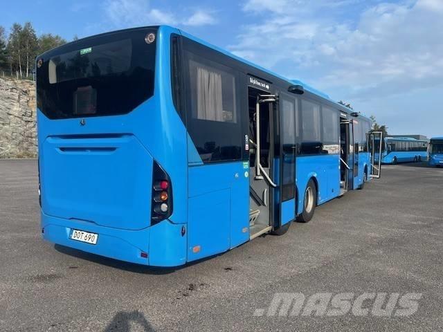 Volvo 8900 公路客運汽車