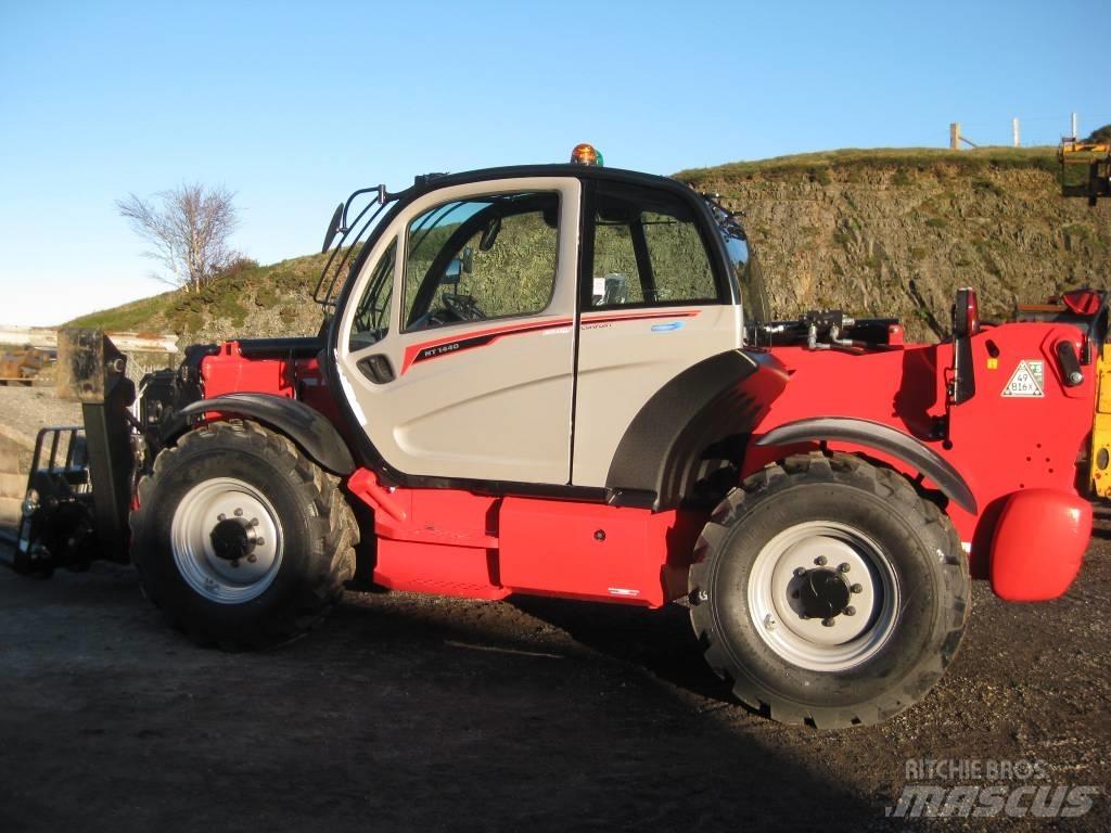 Manitou MT 1440 伸縮臂操作車