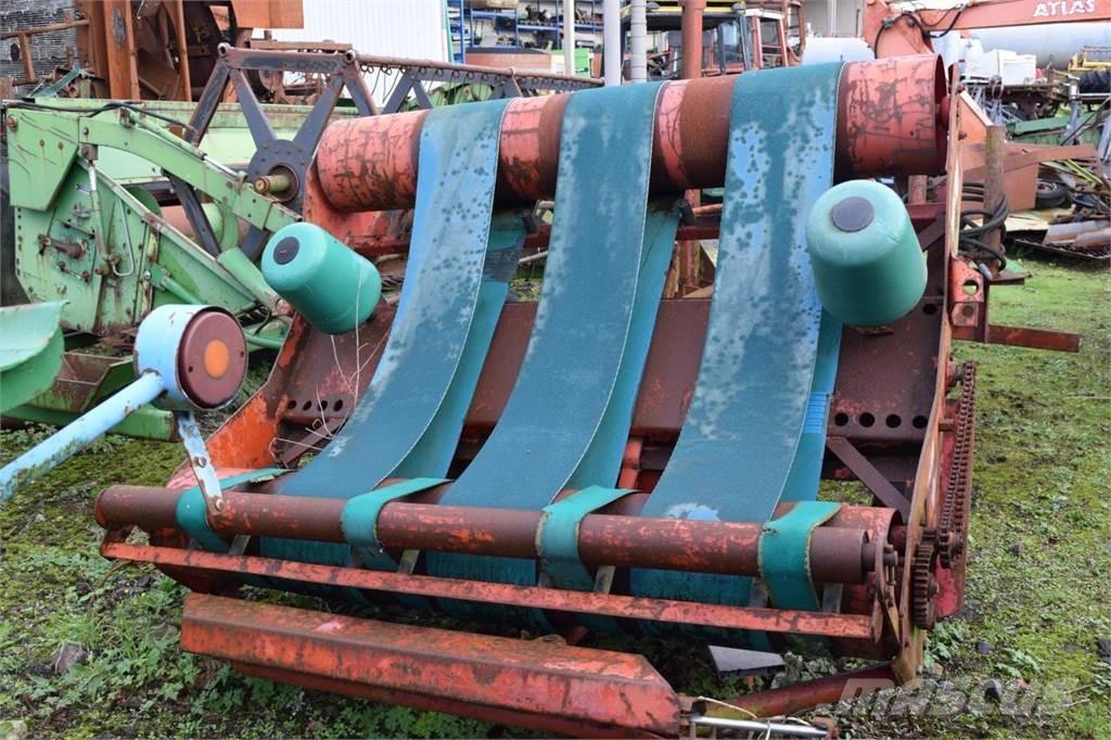 Kverneland UN7558 包裝機