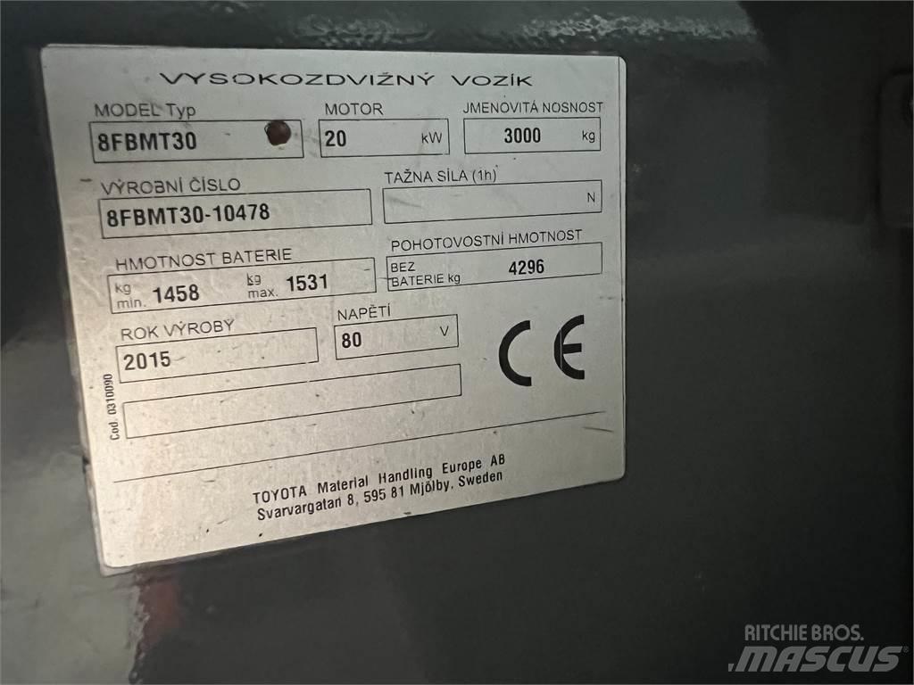 Toyota 8FBMT30 電動堆高機
