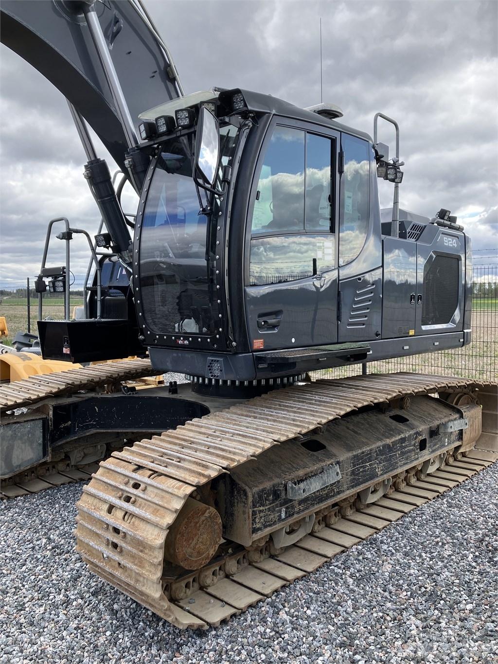 Liebherr R924 履帶式 挖土機/掘鑿機/挖掘機