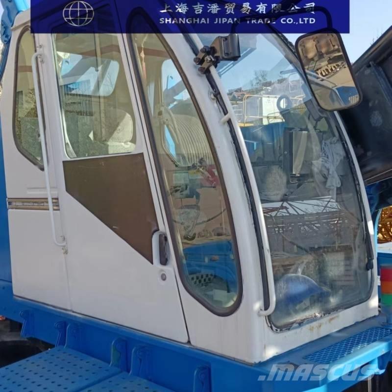 Hitachi SCX2500 履帶式起重機