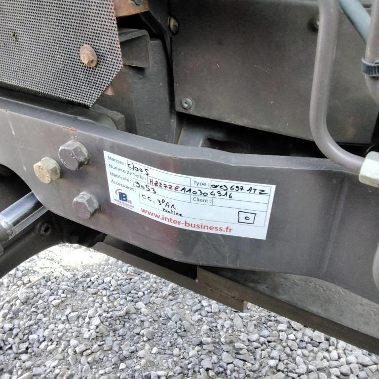 CLAAS Ares 697 ATZ 曳引機