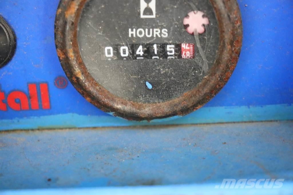 Mantall XE140W 剪式升降機