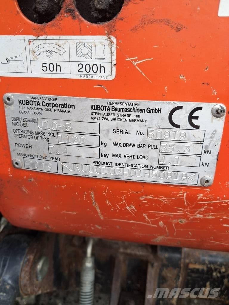 Kubota U 10-3 小型挖土機/掘鑿機<7t(小型挖掘機)