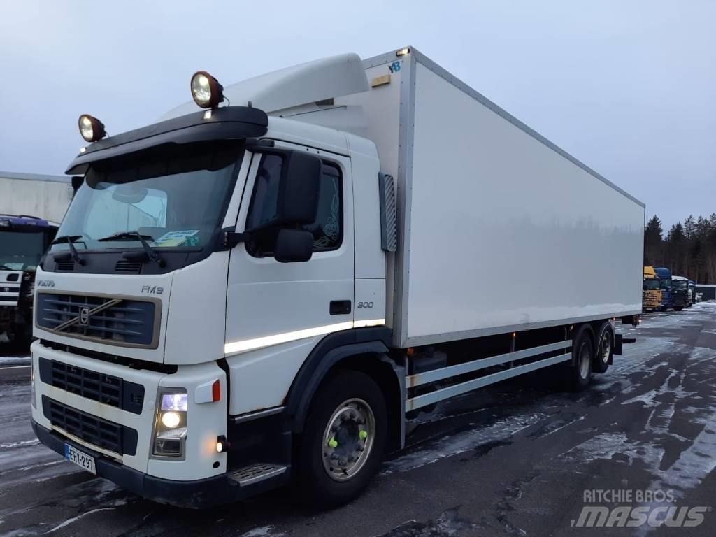 Volvo FM 9 300 貨箱式卡車
