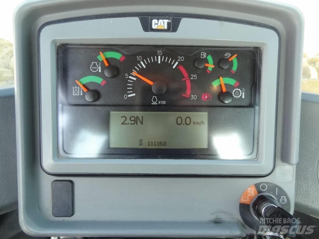 CAT 972 MXE 輪胎式裝載機