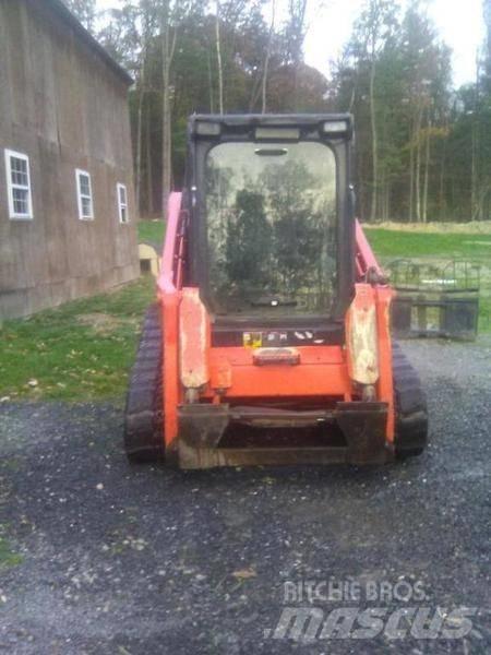 Kubota SVL 75-2 滑移轉向裝載機