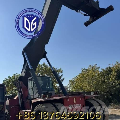 Kalmar DRT 450 前伸型堆積機