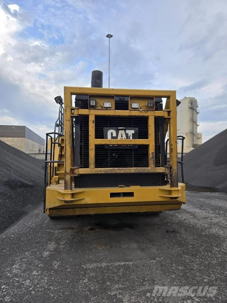 CAT 988 K 輪胎式裝載機