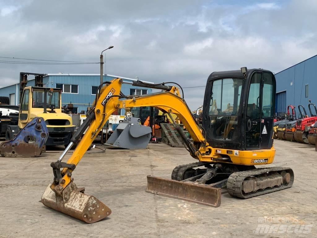 JCB 8030 ZTS 小型挖土機/掘鑿機<7t(小型挖掘機)