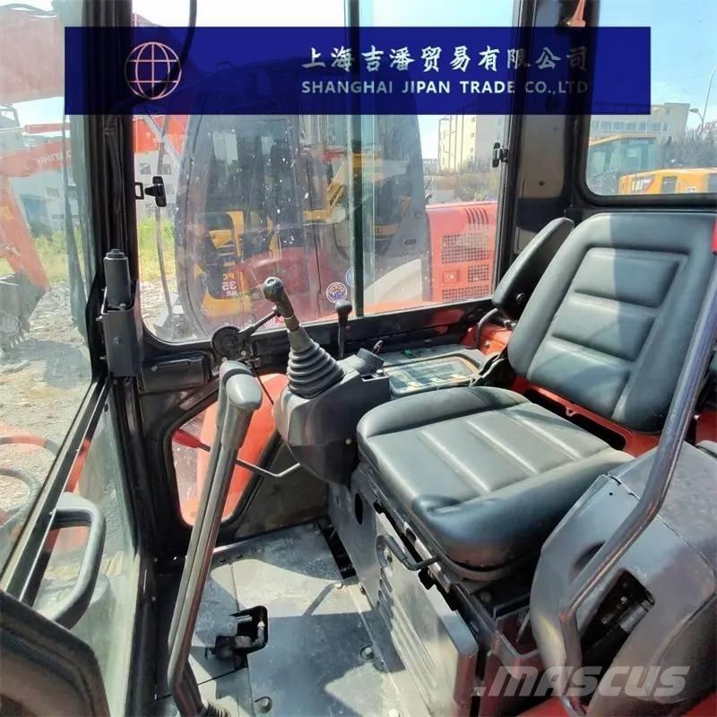 Kubota U 30 小型挖土機/掘鑿機<7t(小型挖掘機)