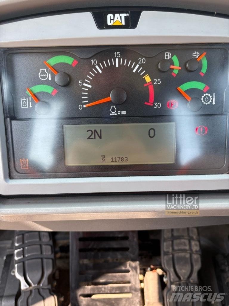 CAT 816 廢棄物壓實機