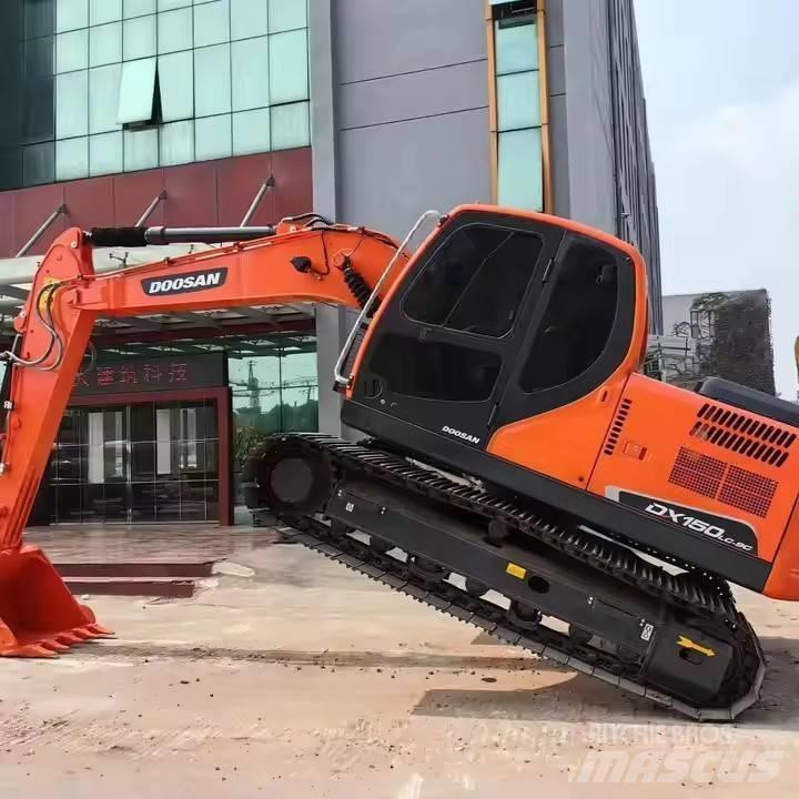 Doosan DX150 履帶式 挖土機/掘鑿機/挖掘機