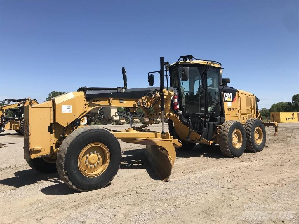 CAT 140m2 VHP Plus 平土機