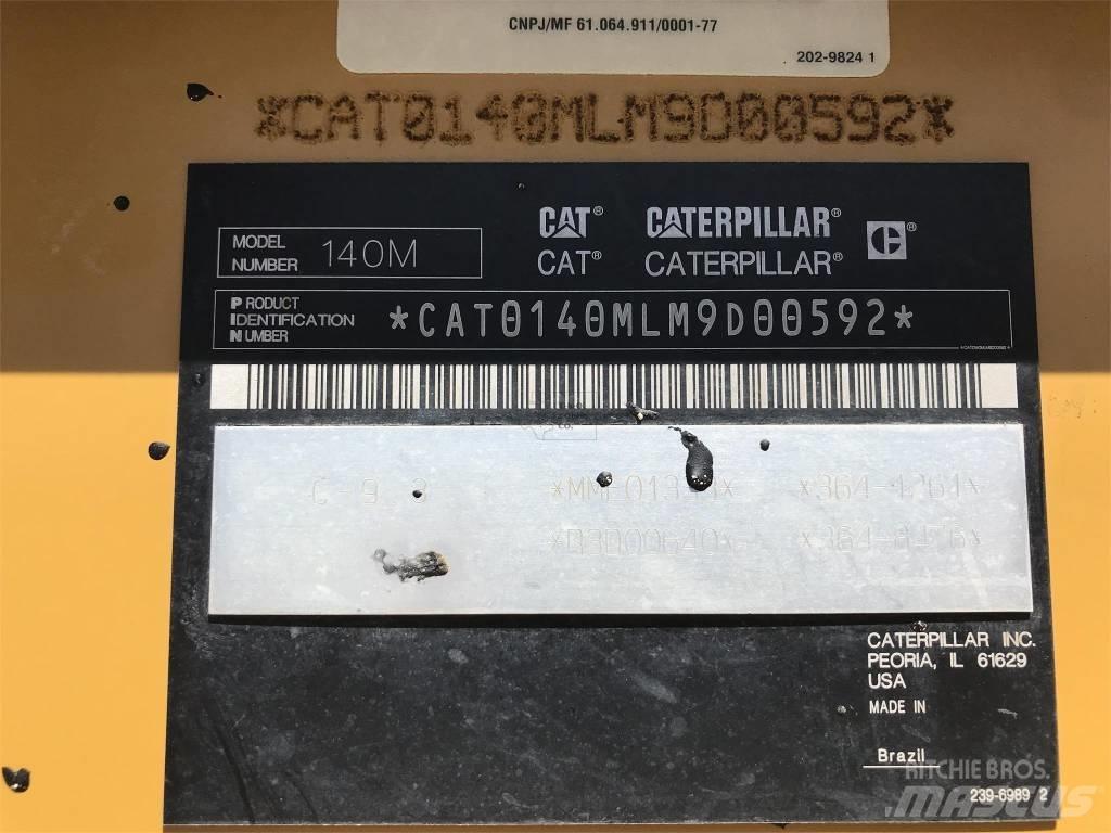 CAT 140m2 VHP Plus 平土機