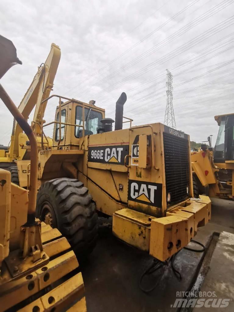 CAT 966E 輪胎式裝載機